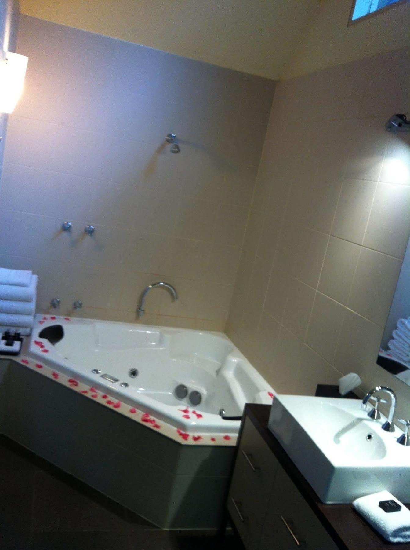 Lochiel Luxury Accommodation Olinda Extérieur photo